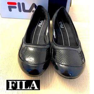 Fila Black Snake Pattern Flat Slip ons Sz 9